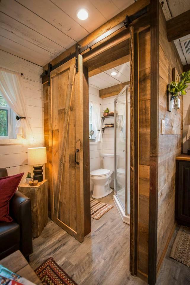 Cozy Cabin Little Red Hen 12 Min To Magnolia Waco Extérieur photo